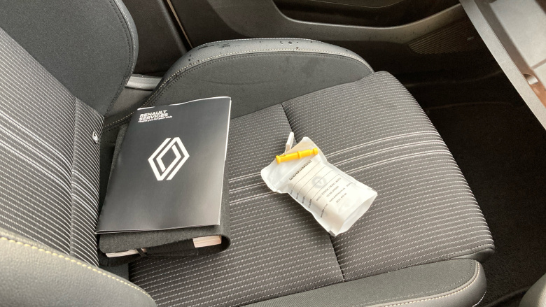 Renault Clio 1.6 E-TECH full hybrid 145 Engineered 5dr Auto Hybrid Hatchback